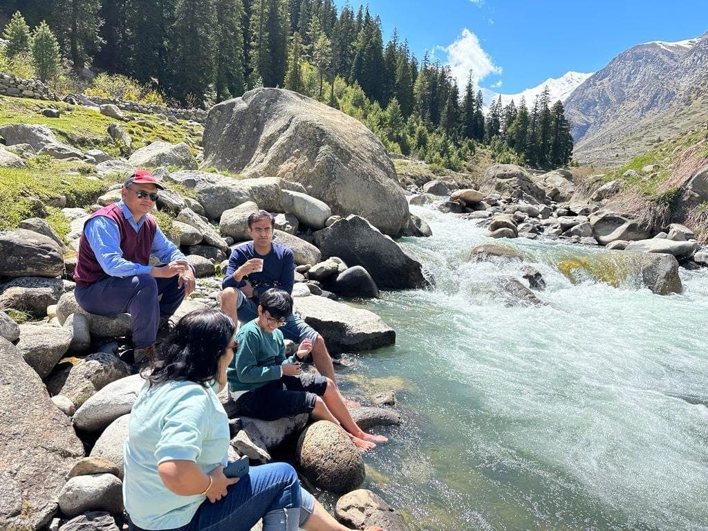 Day hike to Kashang