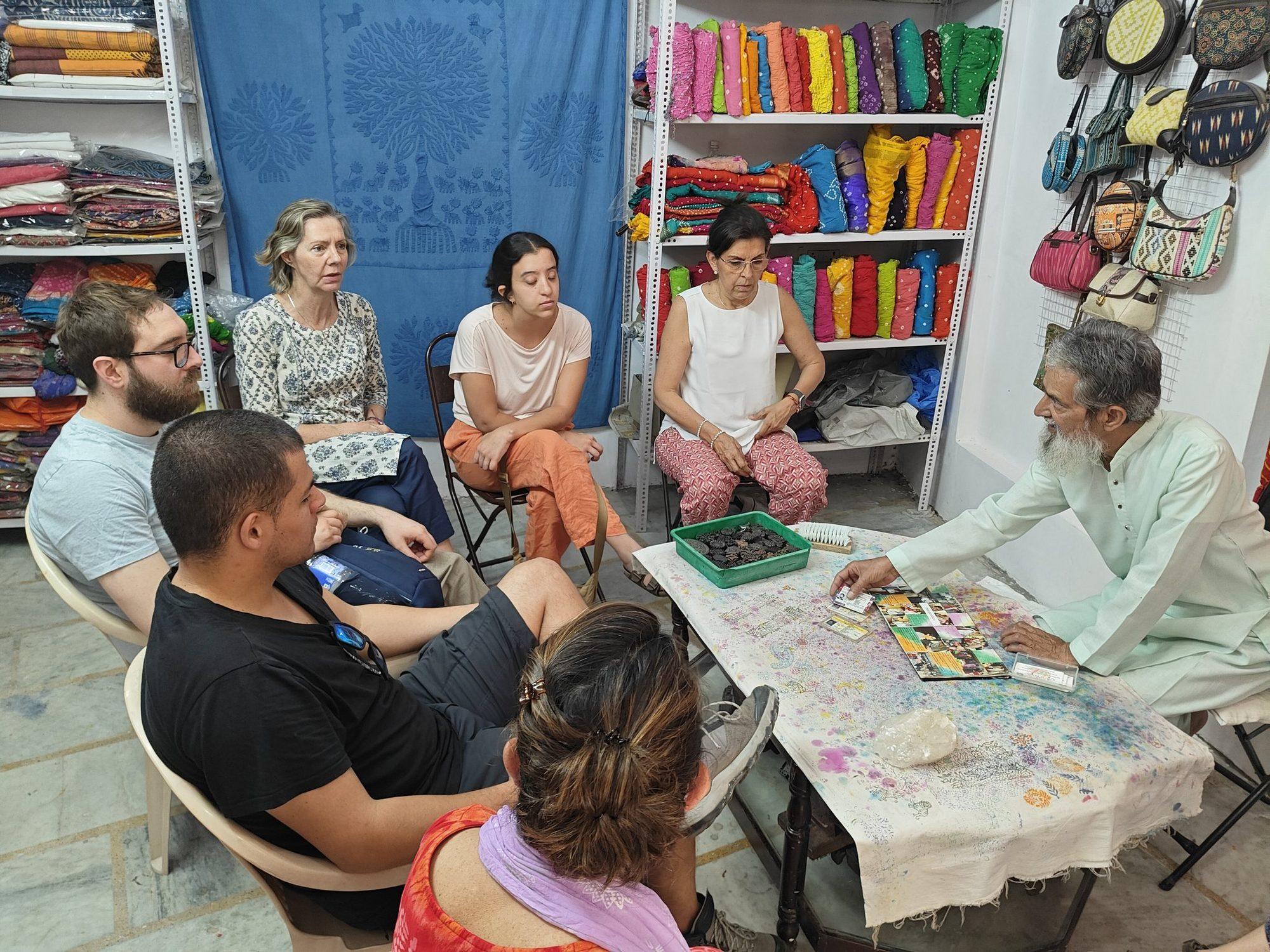 Tie & Dye Workshop in Udaipur – Learn Rajasthani Bandhej with Local Artisans