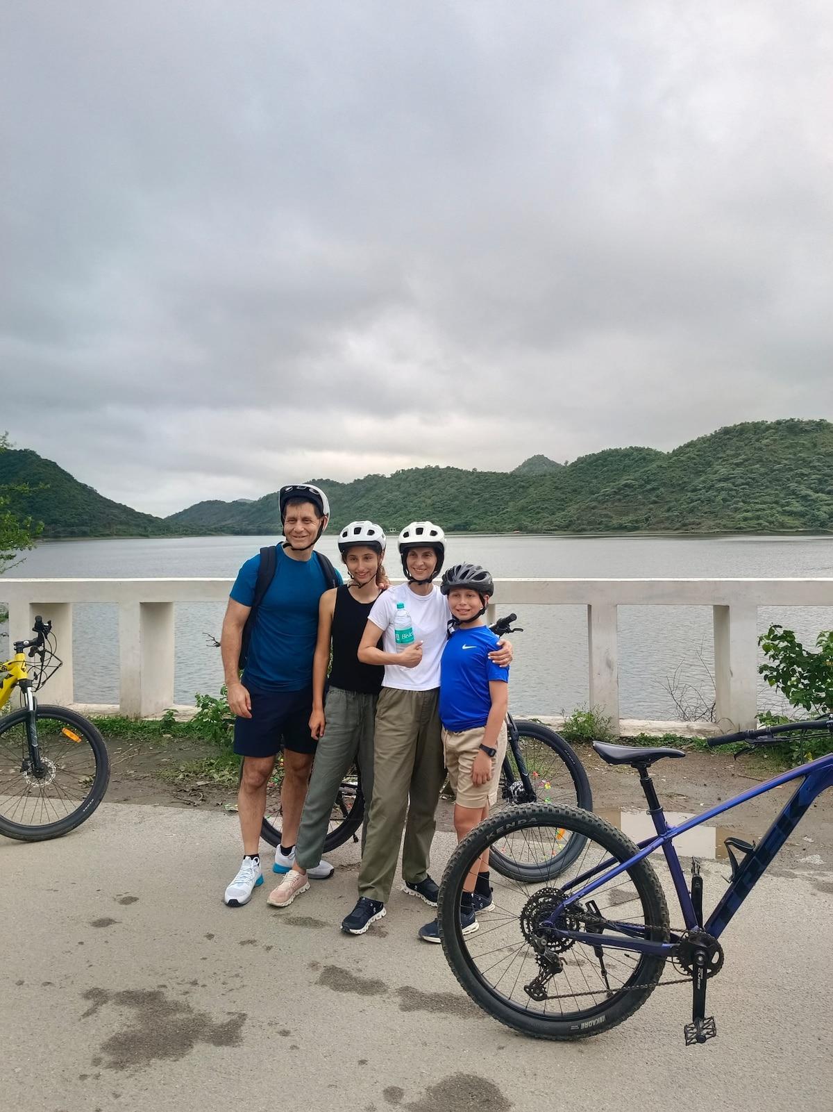 Udaipur Countryside Bike Tour (E-bike optional)