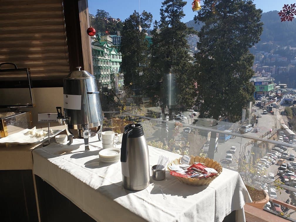 Dining & Culinary Experiences