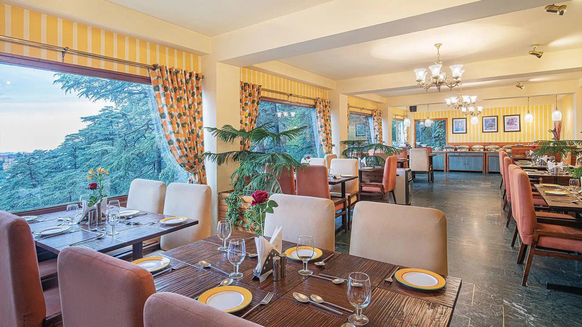 Dining & Cafe