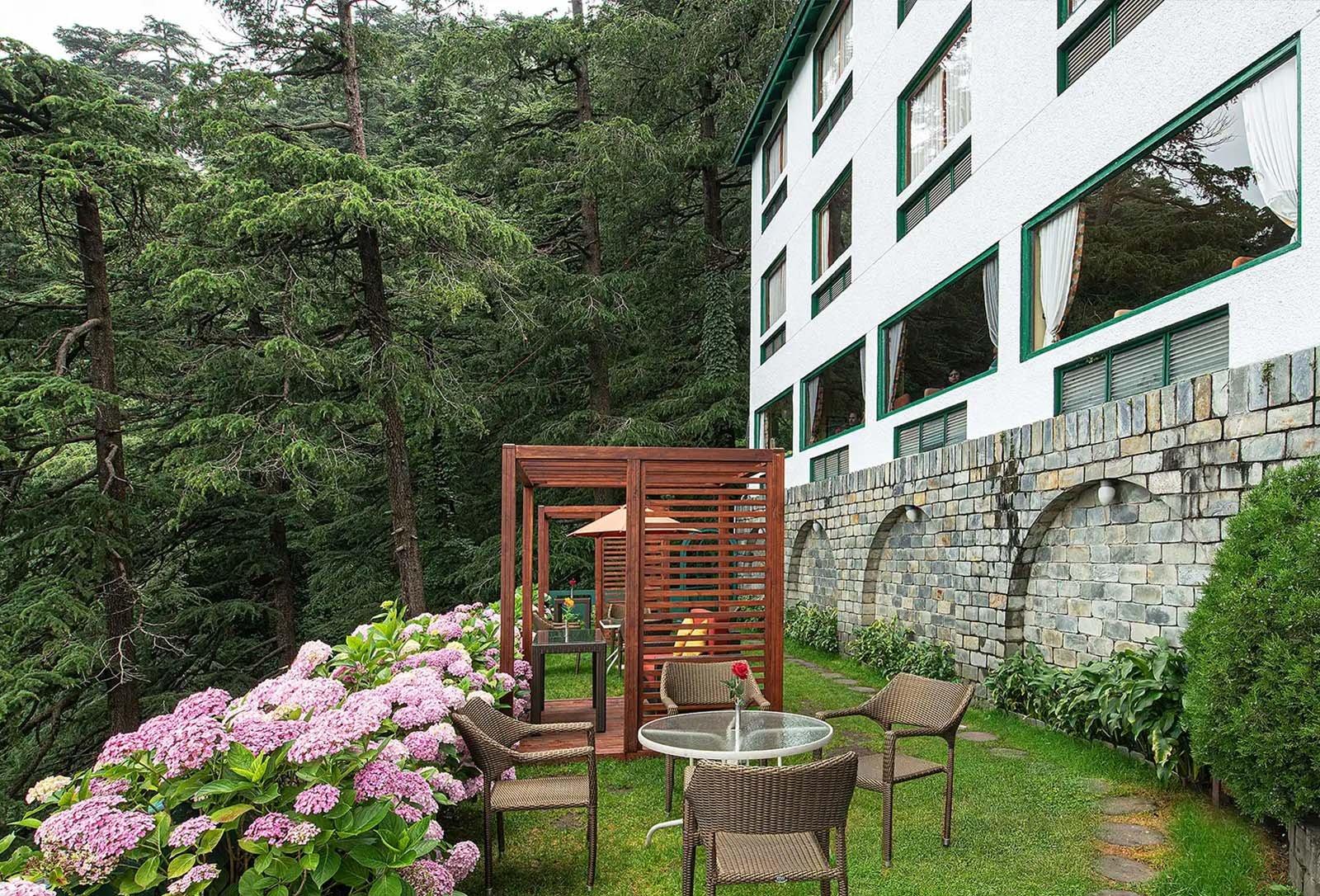 Garden & Views