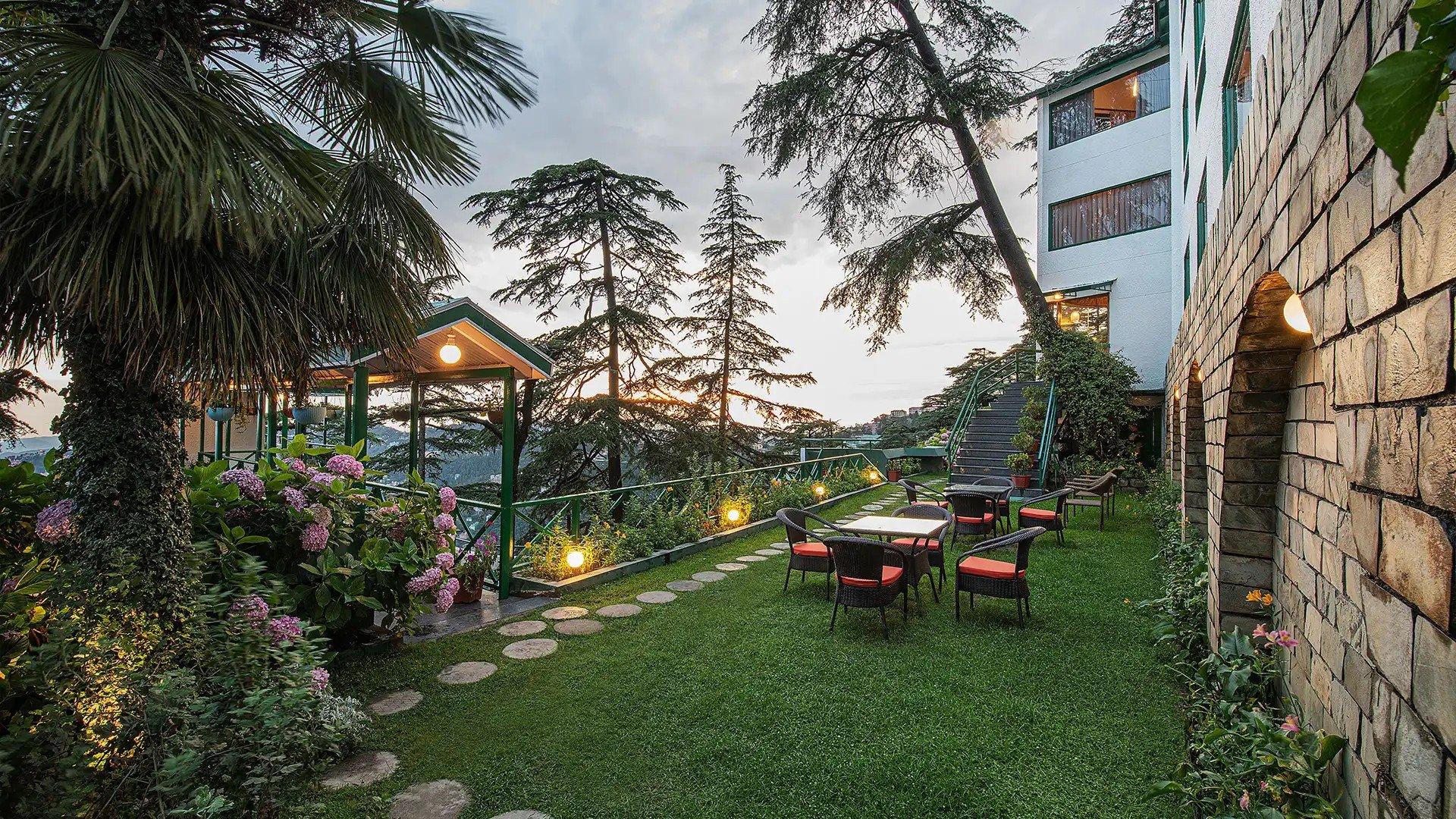 Garden & Views