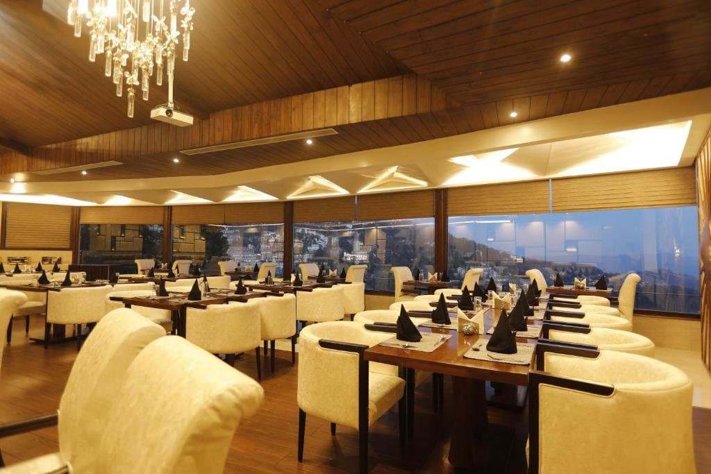 Dining & Culinary Experiences