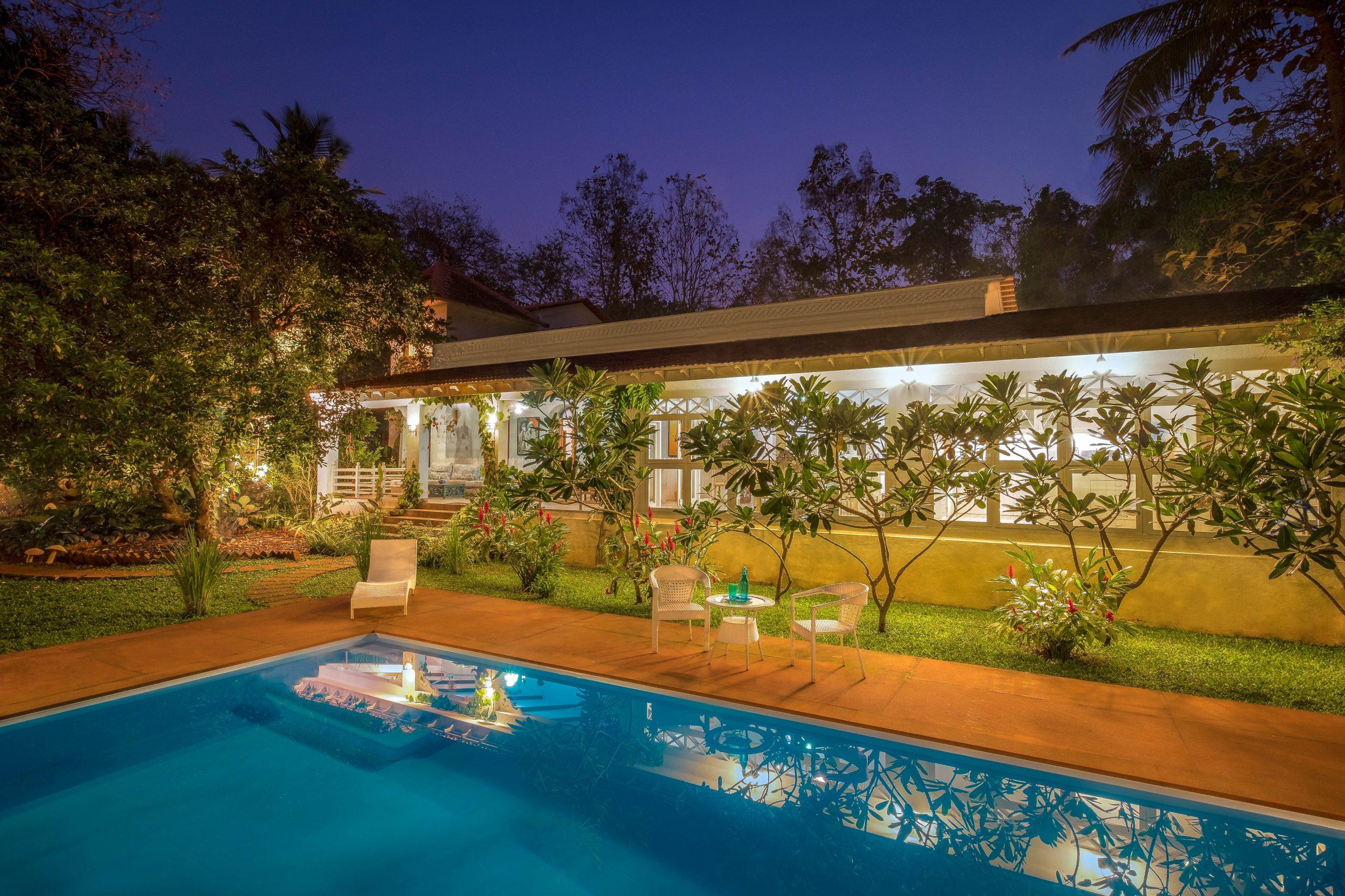 Private Pool & Enchanted Garden