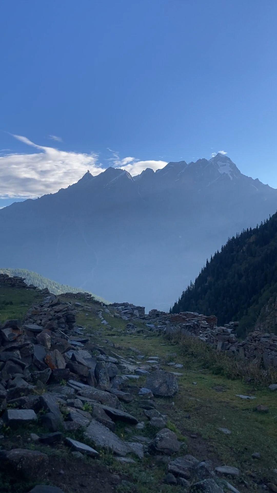 Drive  to Sangla Kanda