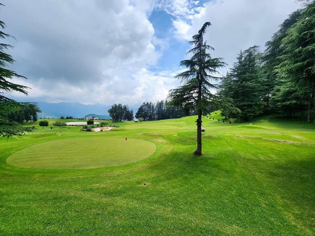 Naldehra Golf Course Day