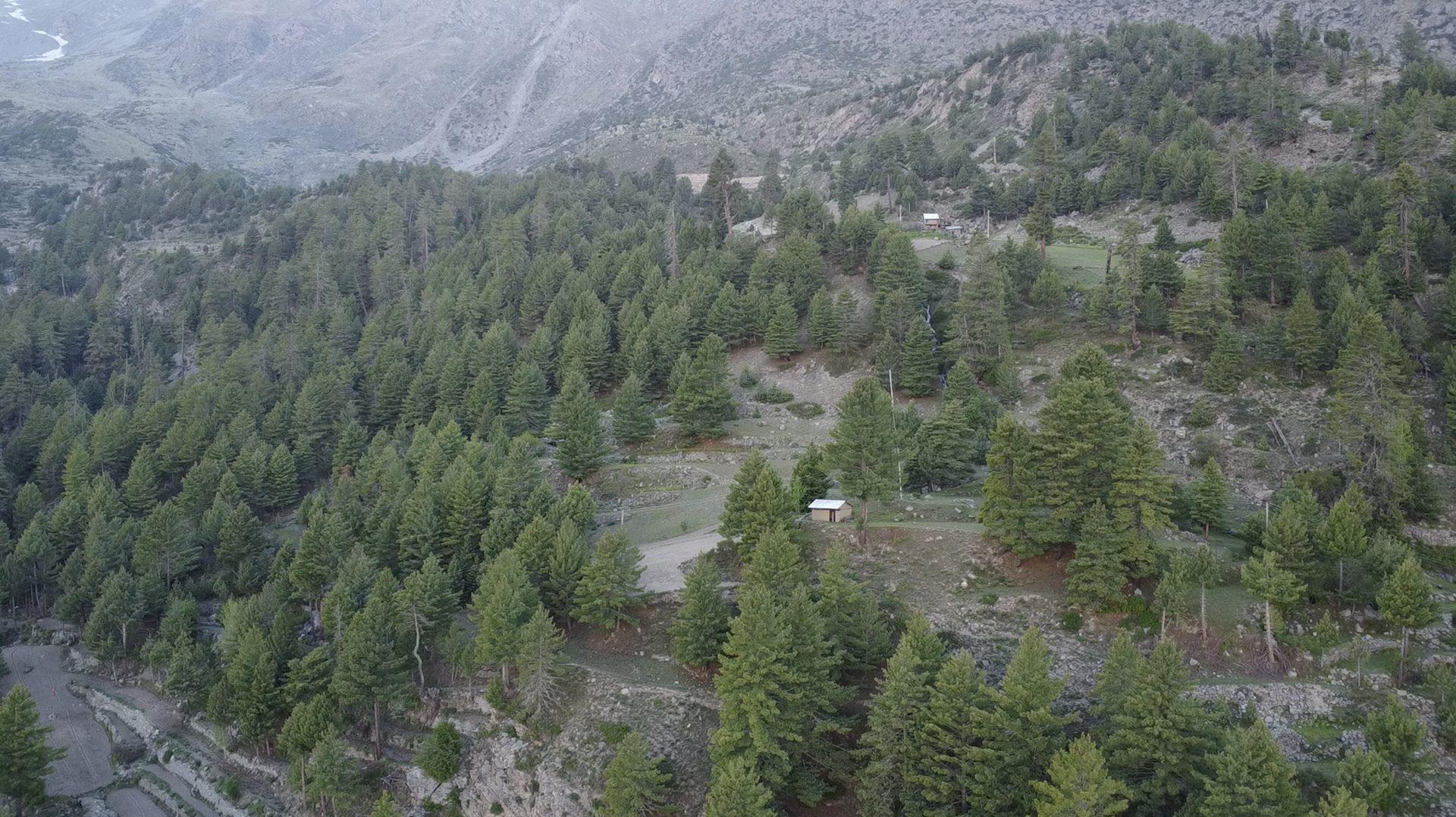 Cyclists on the Great Himalayan Bikepacking Trail in the high Himalaya