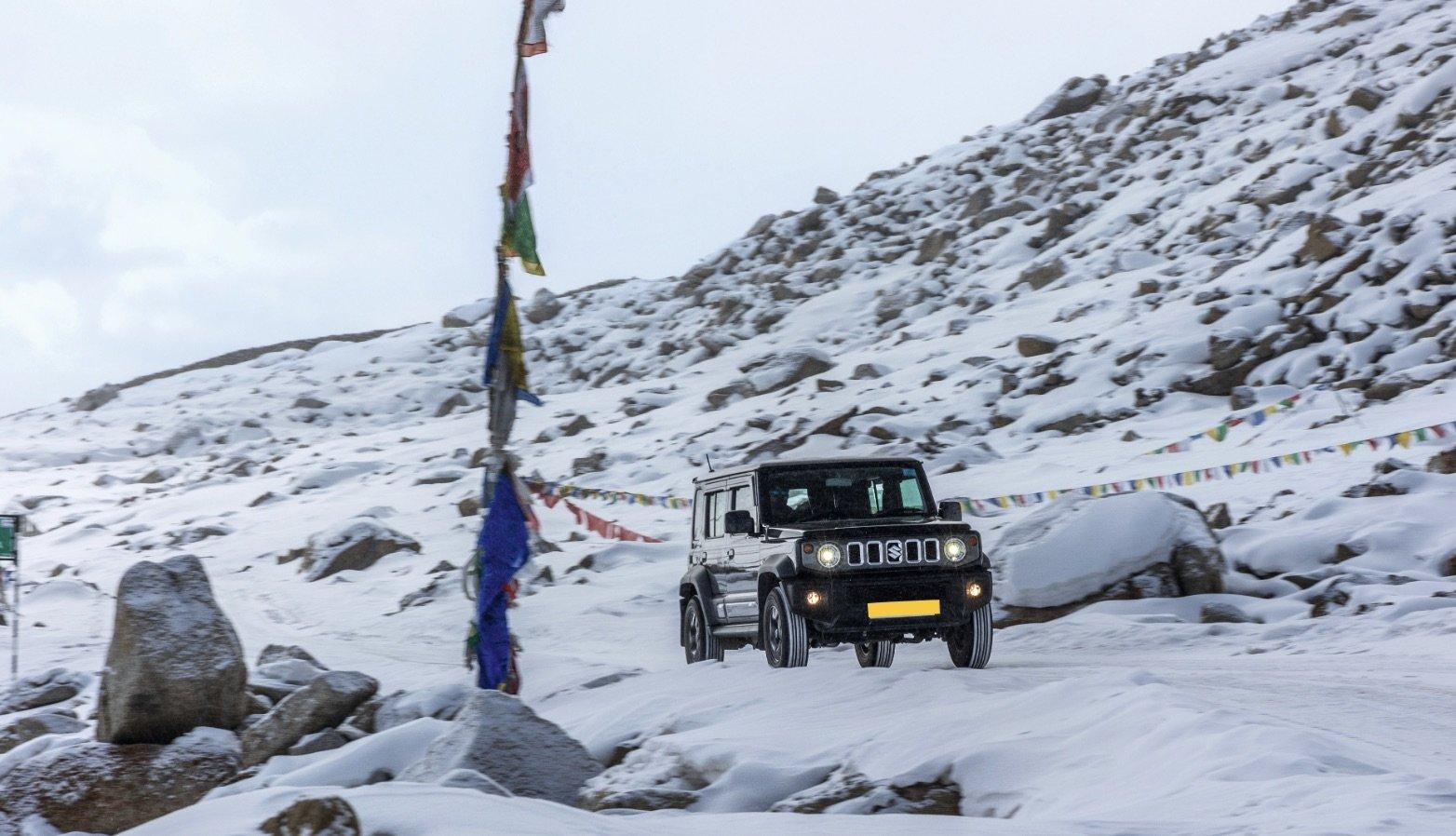 Request Taxi / 4X4
