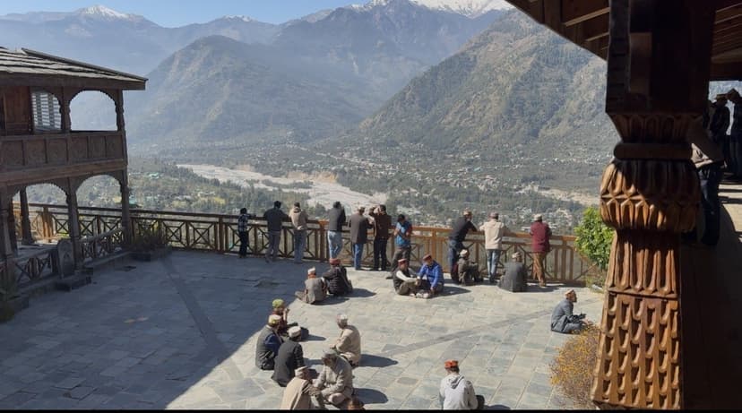 Naggar Castle courtyard with mountain backdrop