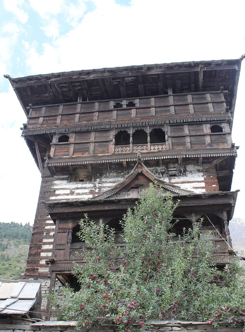 The five-storey wooden tower of Kamru Fort above Sangla